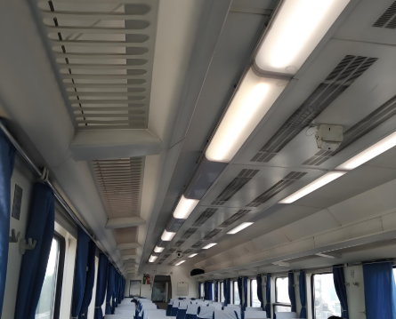 列車車廂.png